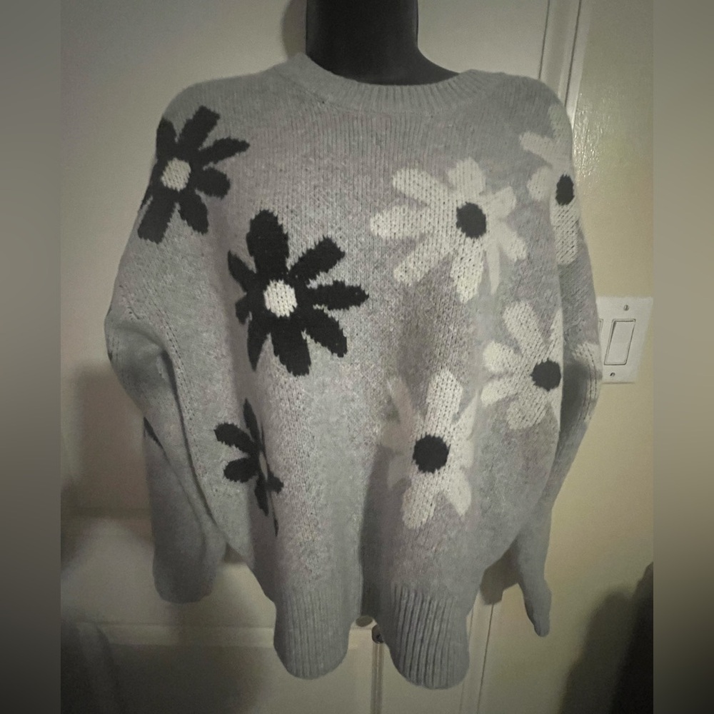 Freshman Heather Gray Sweater
